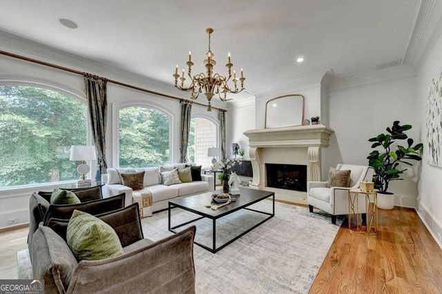 5505 Long Island Drive, Sandy Springs, GA 30327