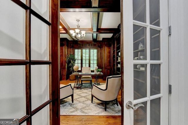 5505 Long Island Drive, Sandy Springs, GA 30327