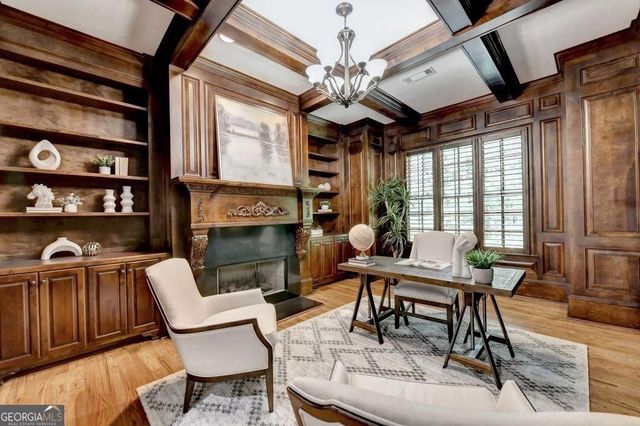 5505 Long Island Drive, Sandy Springs, GA 30327