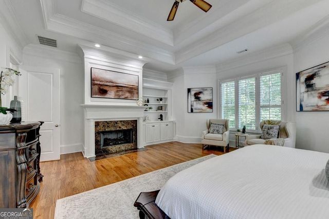 5505 Long Island Drive, Sandy Springs, GA 30327