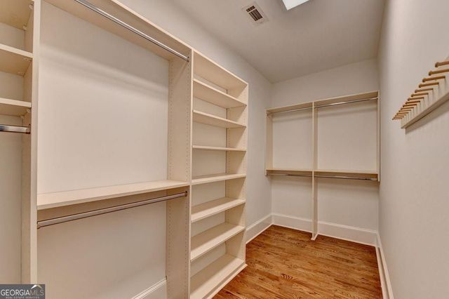 5505 Long Island Drive, Sandy Springs, GA 30327