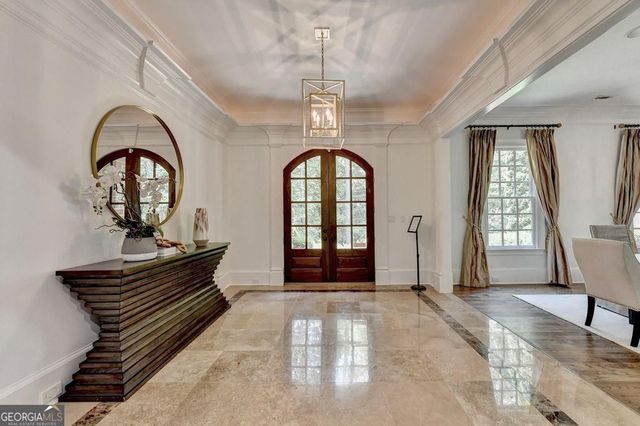 5505 Long Island Drive, Sandy Springs, GA 30327