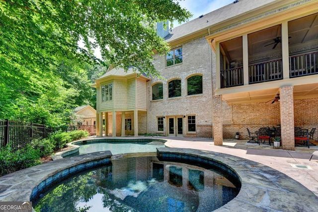 5505 Long Island Drive, Sandy Springs, GA 30327
