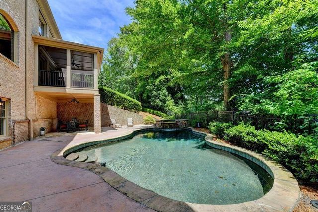 5505 Long Island Drive, Sandy Springs, GA 30327