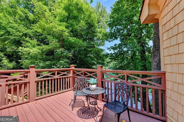 5505 Long Island Drive, Sandy Springs, GA 30327