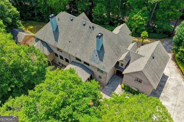 5505 Long Island Drive, Sandy Springs, GA 30327
