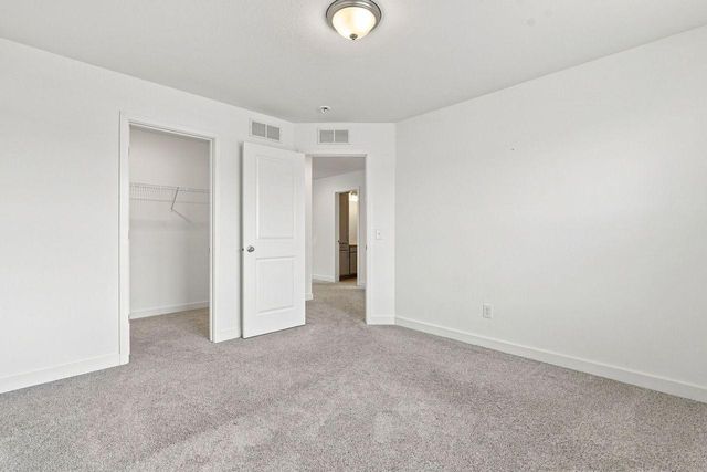 16197 Europa Avenue N, Hugo, MN 55038