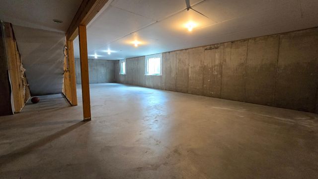 16197 Europa Avenue N, Hugo, MN 55038