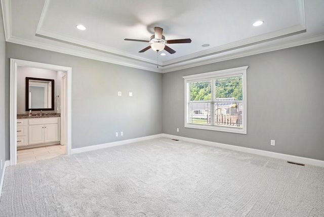 10 E Barrington Drive, Somerset, KY 42503