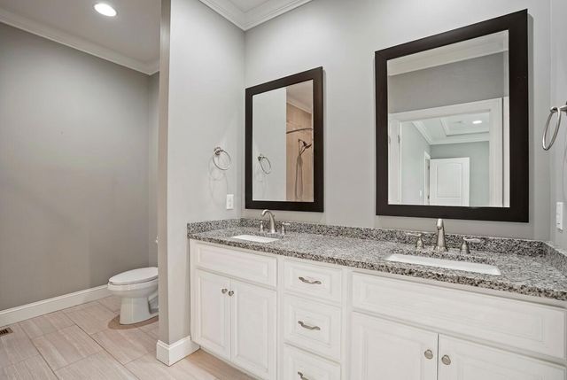 10 E Barrington Drive, Somerset, KY 42503