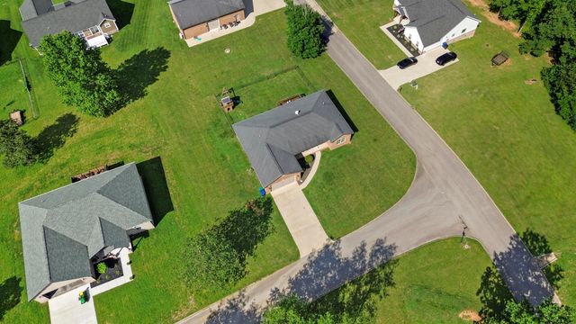 10 E Barrington Drive, Somerset, KY 42503
