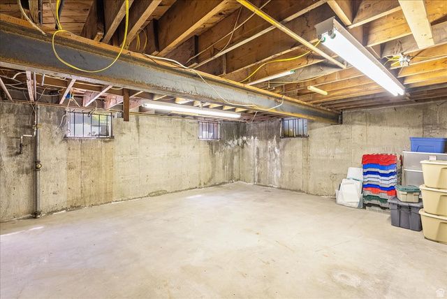 2506 E DOWNINGTON AVE, Salt Lake City, UT 84108