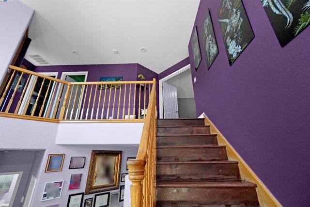 1445 Yorkshire Loop, Tracy, CA 95376