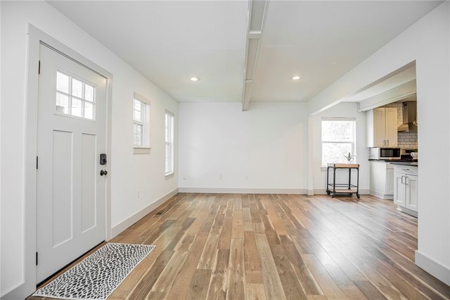 718 W Maple Street, Rogers, AR 72756