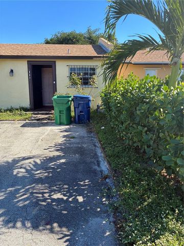 3009 NW 204th Ter, Miami Gardens, FL 33056