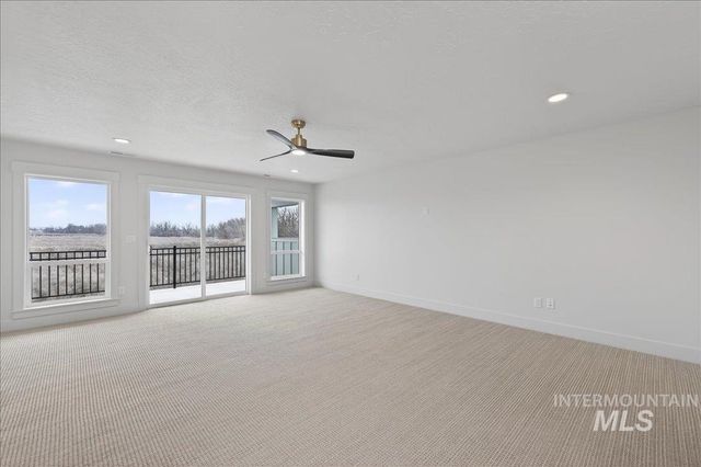 6518 W Flathead Lake St, Eagle, ID 83616