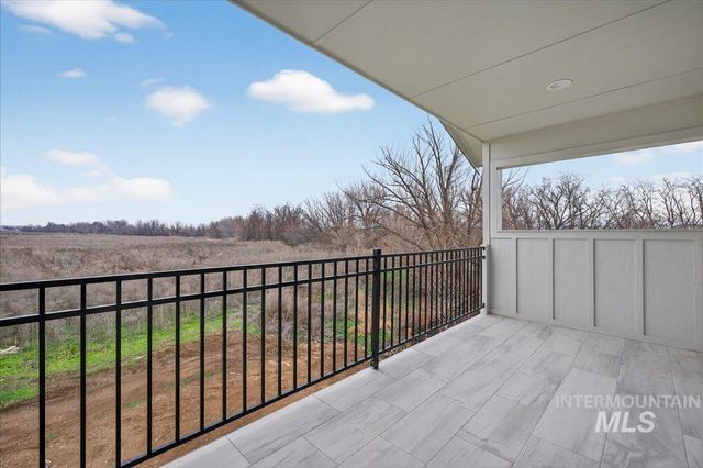 6518 W Flathead Lake St, Eagle, ID 83616