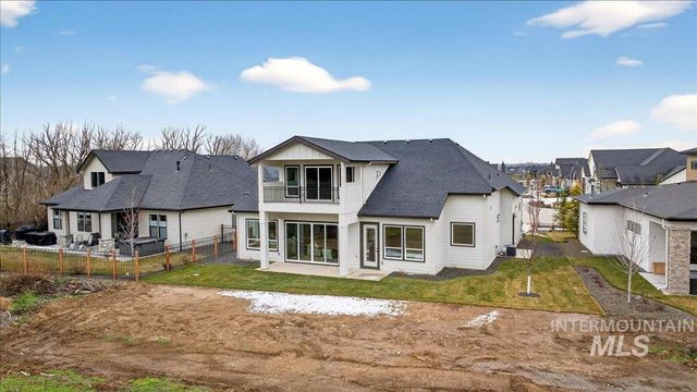 6518 W Flathead Lake St, Eagle, ID 83616