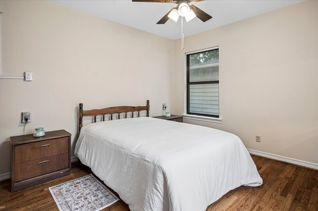 654 Milton Street, Lewisville, TX 75057