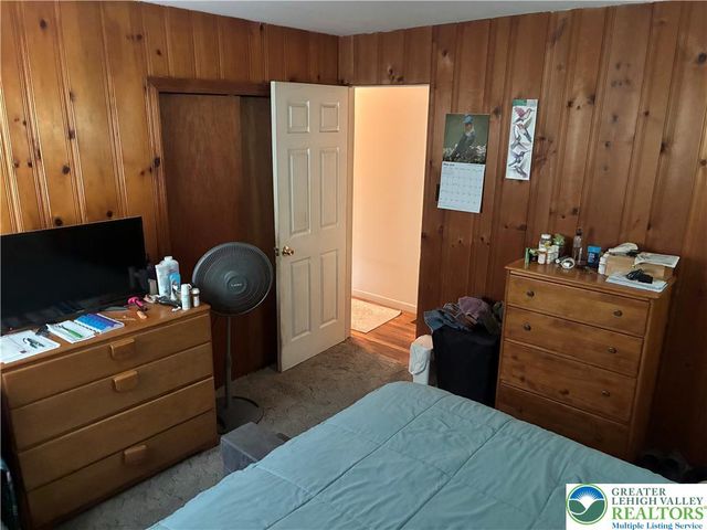 161 Glenoak Drive, Pocono Twp, PA 18301