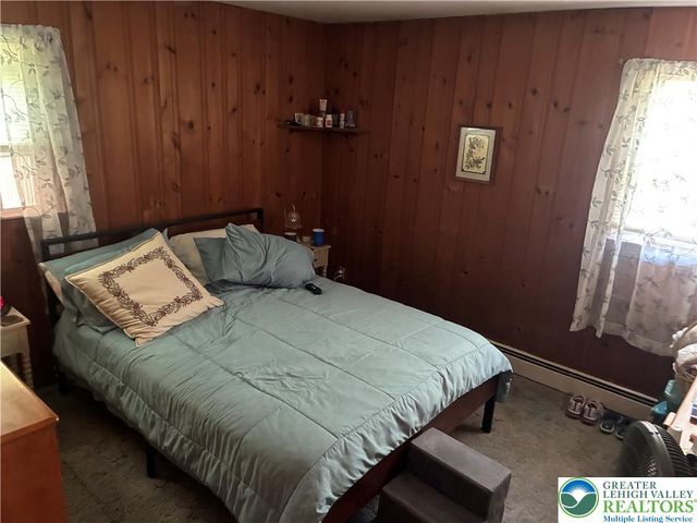 161 Glenoak Drive, Pocono Twp, PA 18301