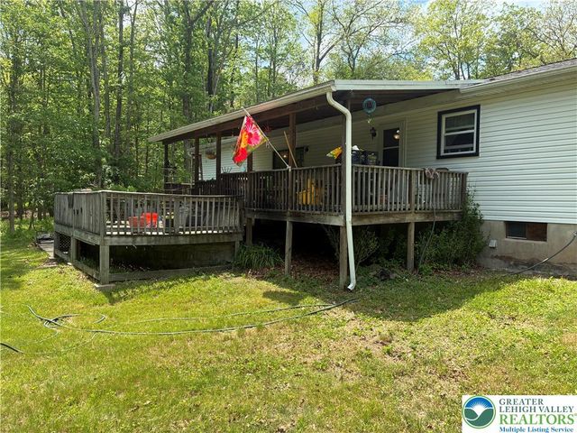 161 Glenoak Drive, Pocono Twp, PA 18301