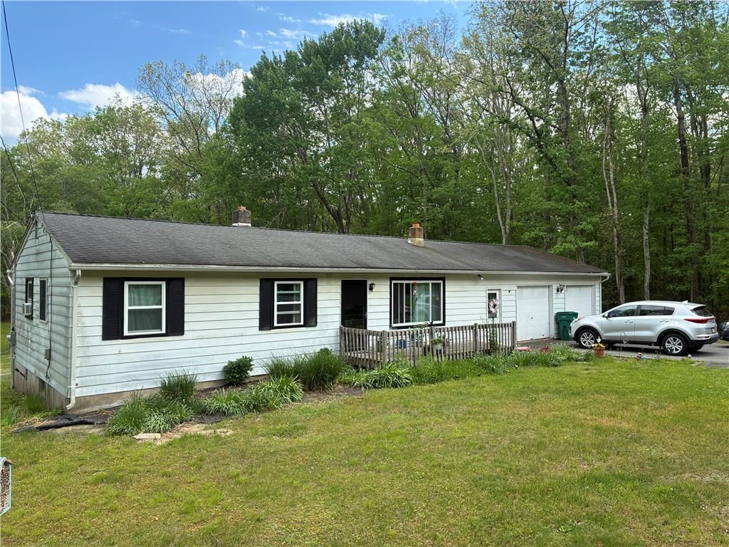 161 Glenoak Drive, Pocono Twp, PA 18301