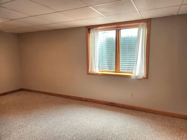 3119 Hillcrest Drive, Cedar Falls, IA 50613