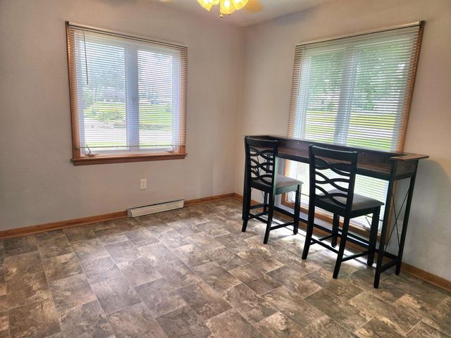 3119 Hillcrest Drive, Cedar Falls, IA 50613