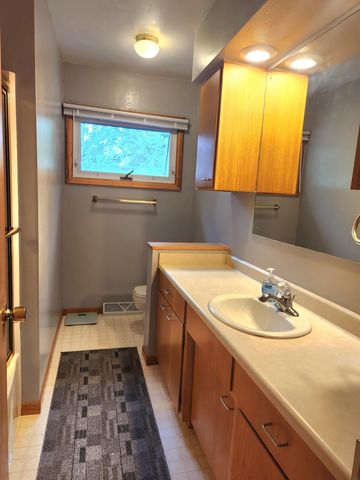 3119 Hillcrest Drive, Cedar Falls, IA 50613