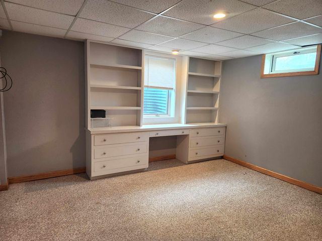3119 Hillcrest Drive, Cedar Falls, IA 50613