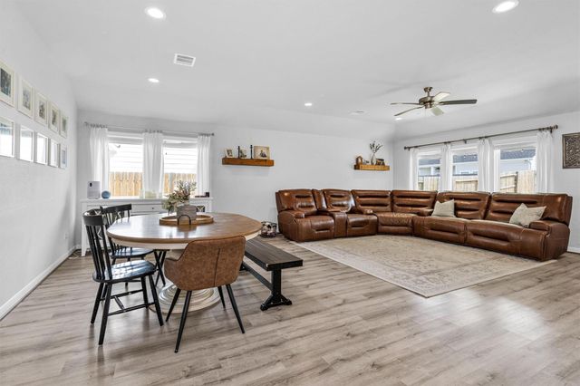 2375 Hagerman Road, Conroe, TX 77384