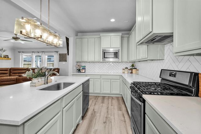 2375 Hagerman Road, Conroe, TX 77384