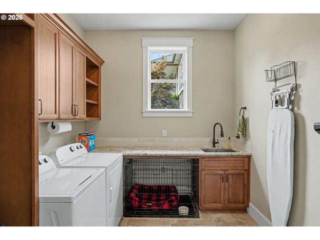 7006 RIVA RIDGE Dr, Turner, OR 97392