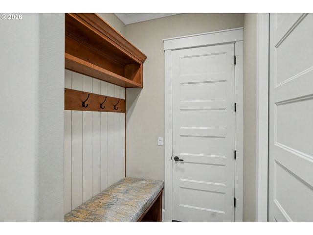 7006 RIVA RIDGE Dr, Turner, OR 97392