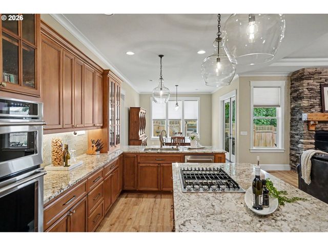 7006 RIVA RIDGE Dr, Turner, OR 97392