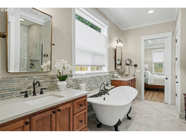 7006 RIVA RIDGE Dr, Turner, OR 97392
