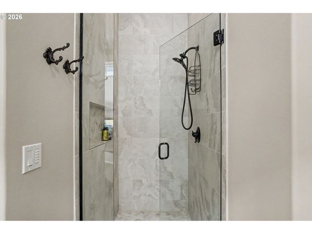 7006 RIVA RIDGE Dr, Turner, OR 97392