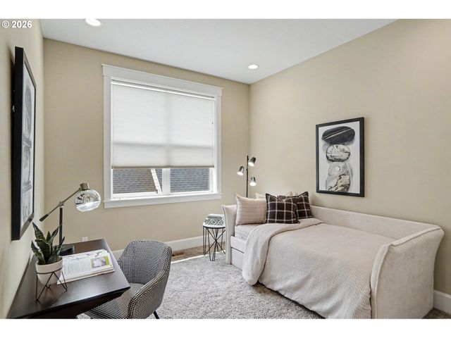 7006 RIVA RIDGE Dr, Turner, OR 97392