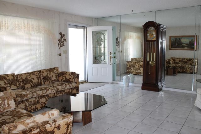 9242 36TH STREET N, Pinellas Park, FL 33782