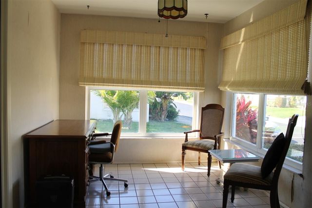 9242 36TH STREET N, Pinellas Park, FL 33782