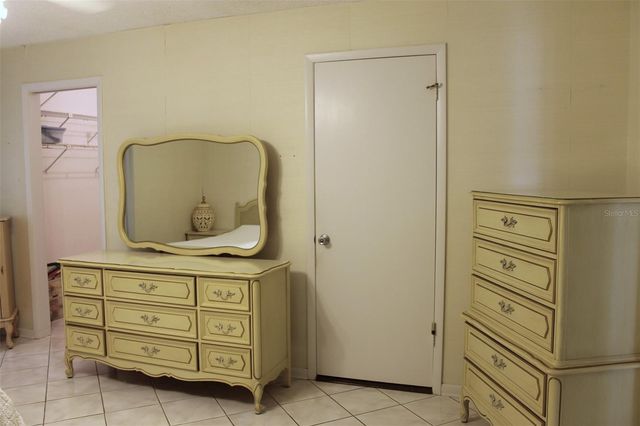 9242 36TH STREET N, Pinellas Park, FL 33782