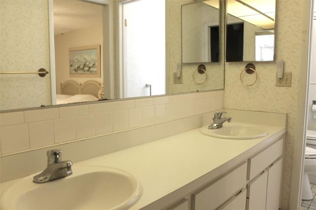 9242 36TH STREET N, Pinellas Park, FL 33782