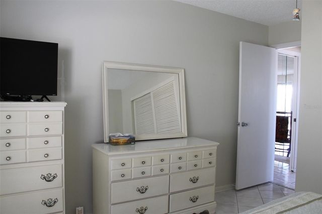 9242 36TH STREET N, Pinellas Park, FL 33782