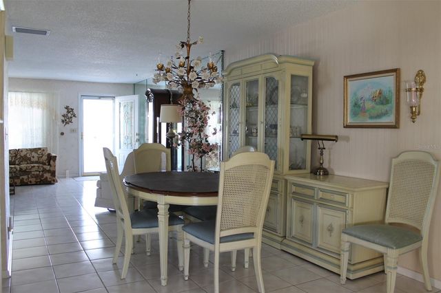 9242 36TH STREET N, Pinellas Park, FL 33782