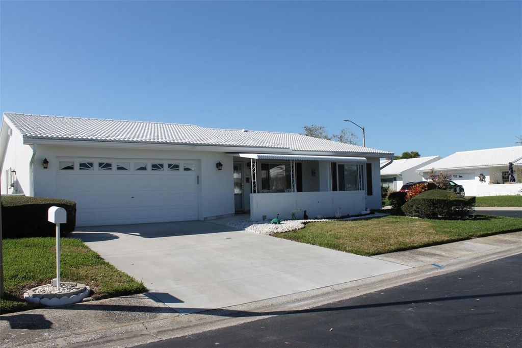 9242 36TH STREET N, Pinellas Park, FL 33782