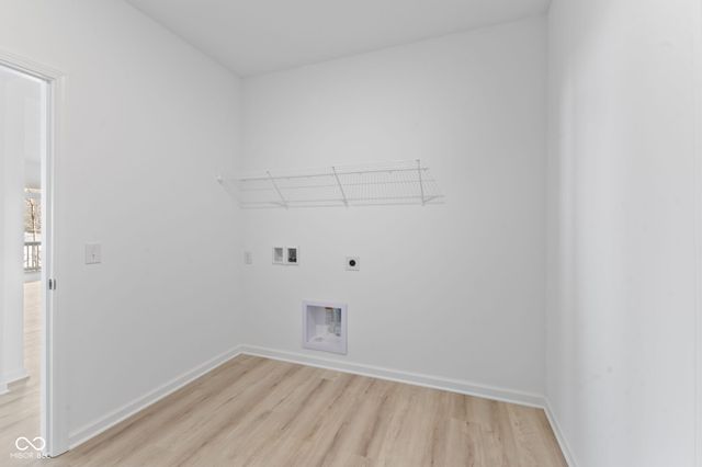 6890 Enclave Drive, Mccordsville, IN 46055