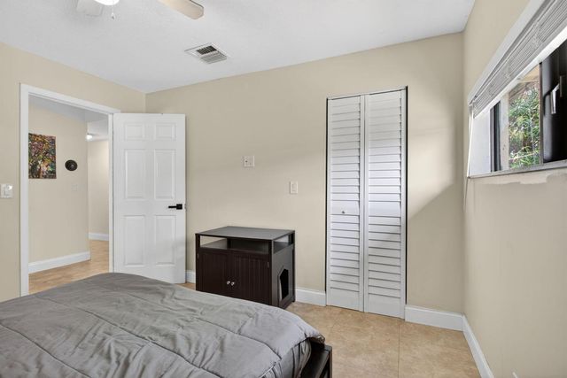 1914 NE 53rd Court, Pompano Beach, FL 33064