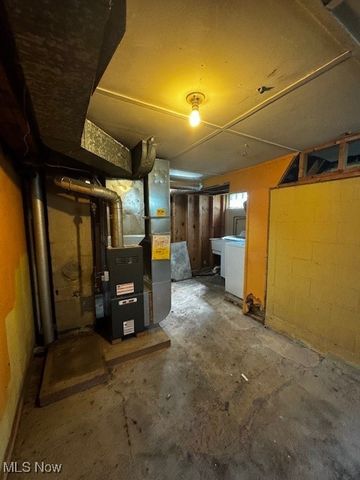 6926 Mackenzie Road, Olmsted Falls, OH 44138