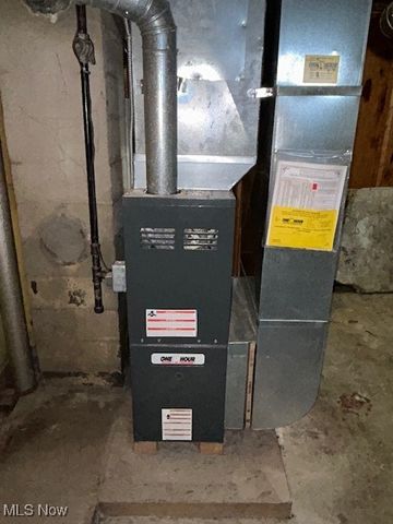 6926 Mackenzie Road, Olmsted Falls, OH 44138